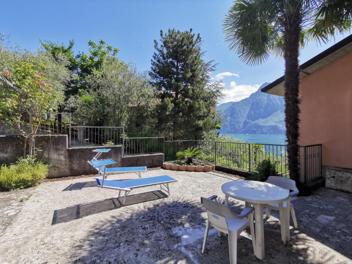 Appartamento Gelsomino Riva di Solto Luaran gambar